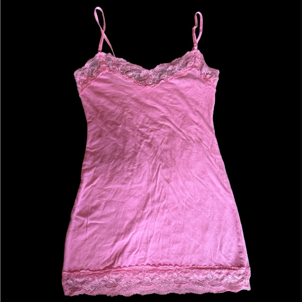 pink adjustable spaghetti strap tank top :3